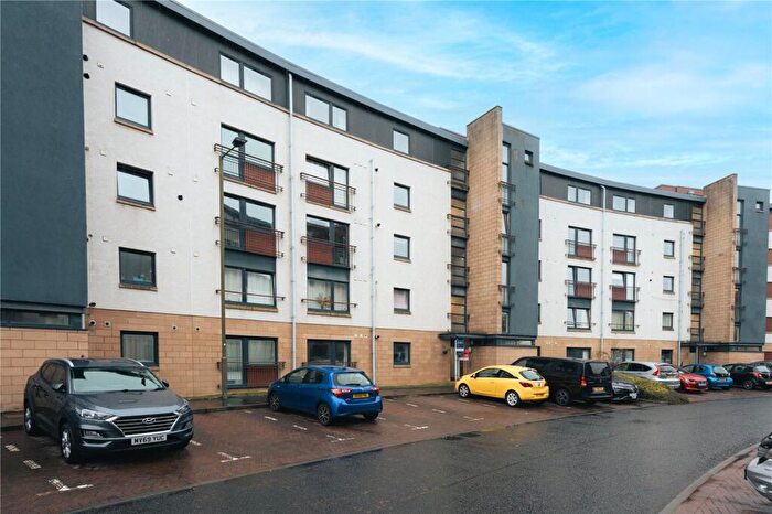 2 Bedroom Apartment For Sale In Flat, East Pilton Farm Crescent, Fettes, Edinburgh, EH5