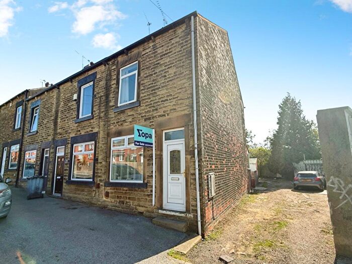 3 Bedroom End Of Terrace House For Sale In Barnsley Road, Dodworth, Barnsley, S75