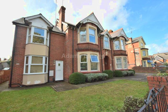 Studio For Sale In Wokingham Road, Reading, RG6