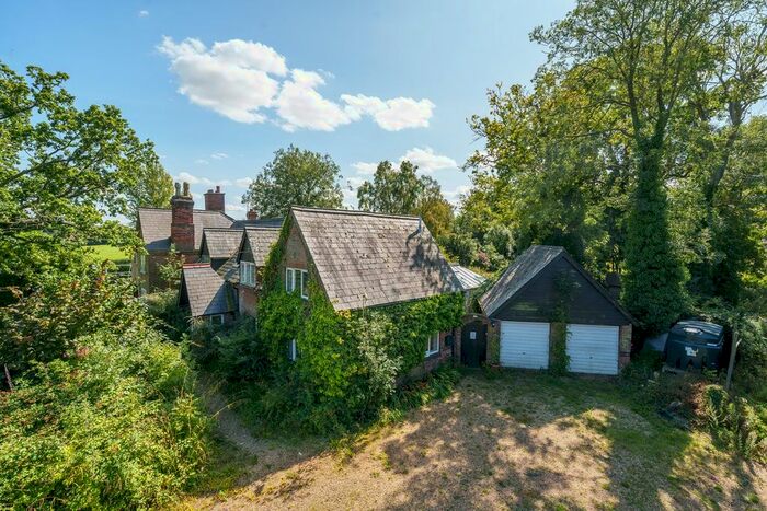 7 Bedroom Detached House For Sale In School Lane, Ley Green, Hitchin, SG4