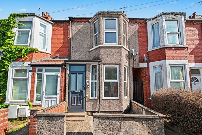 3 Bedroom Terraced House For Sale In Graham Road, Rugby, CV21