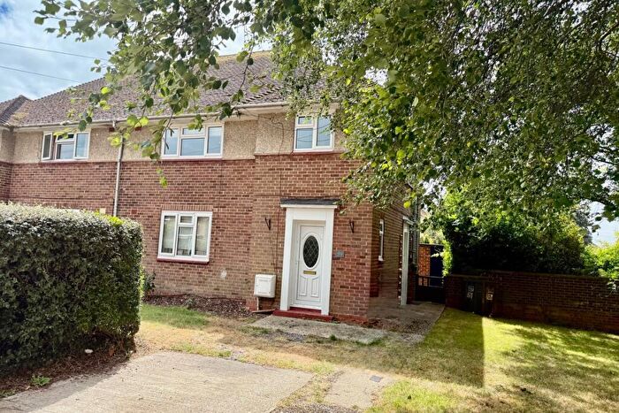 2 Bedroom Flat To Rent In Bramble Lane, Worthing, West Sussex, BN13