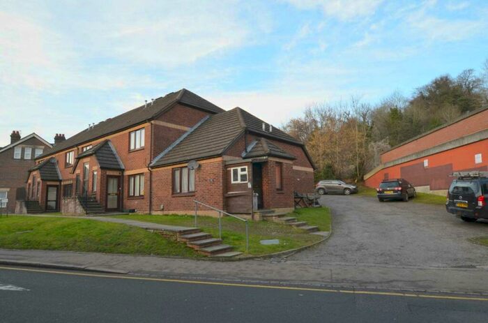 1 Bedroom Flat To Rent In Waterside Court, Chesham, HP5