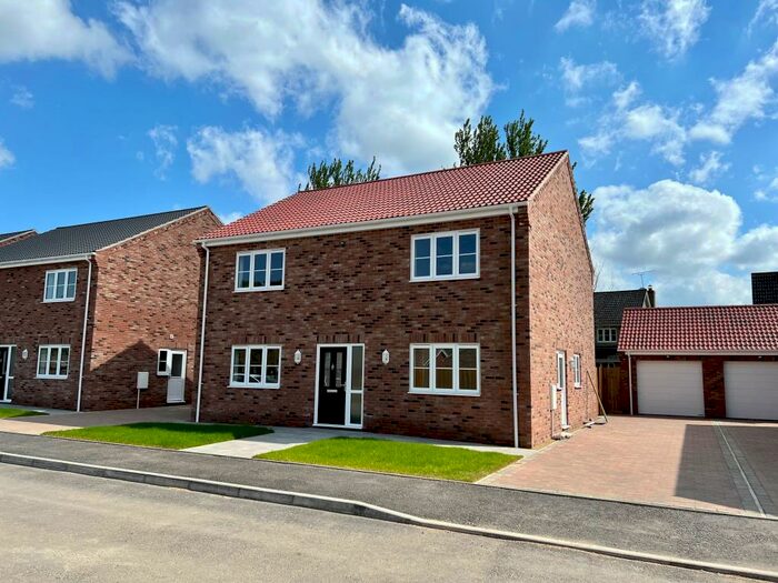 4 Bedroom Detached House To Rent In Cherry Tree Gardens, Beck Row, IP28