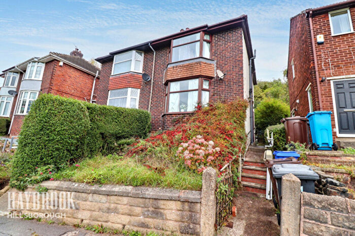 3 Bedroom Semi-Detached House For Sale In Loxley Road, Sheffield, S6
