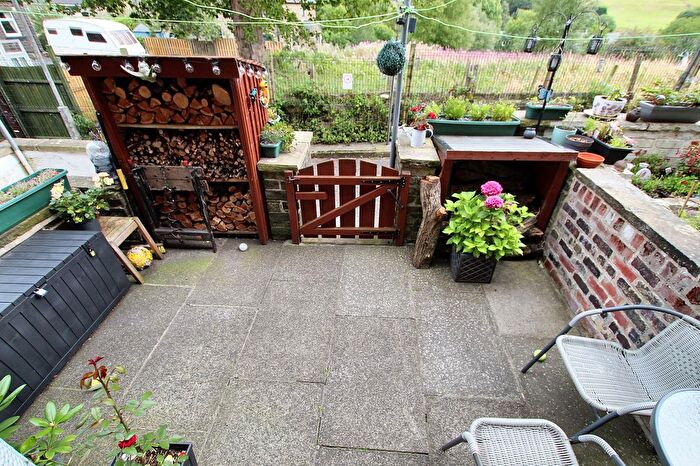 3 Bedroom Terraced House For Sale In Halifax Road, Todmorden, OL14