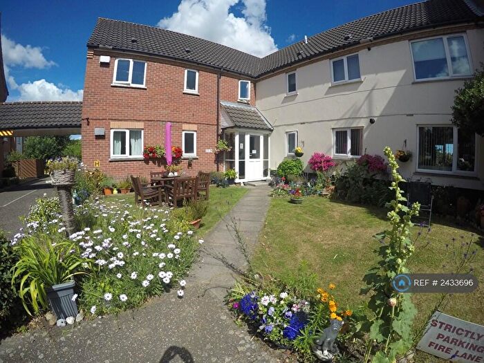 2 Bedroom Flat To Rent In Regents Court, North Walsham, NR28