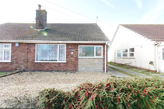 2 Bedroom Bungalow For Sale In Cambridge Road North, Mablethorpe, Lincolnshire, LN12