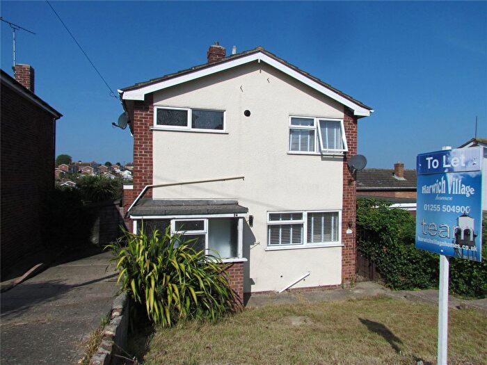 3 Bedroom Detached House To Rent In Larksfield Crescent, Harwich, Essex, CO12