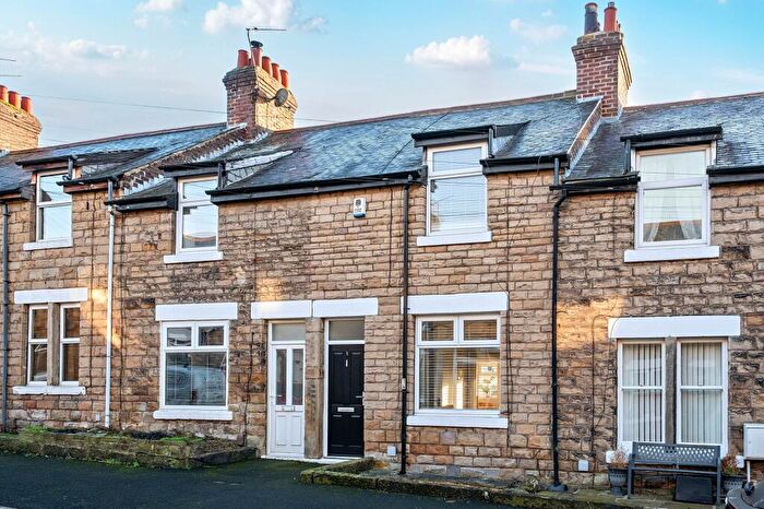 2 Bedroom Terraced House For Sale In Pearl Street, Harrogate, HG1