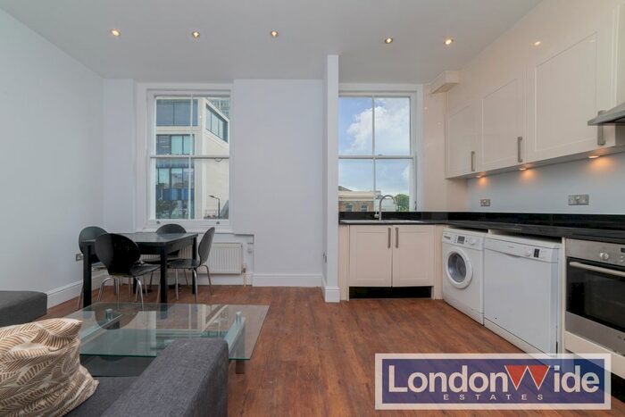 3 Bedroom Flat To Rent In Pembridge Road, Notting Hill, W11