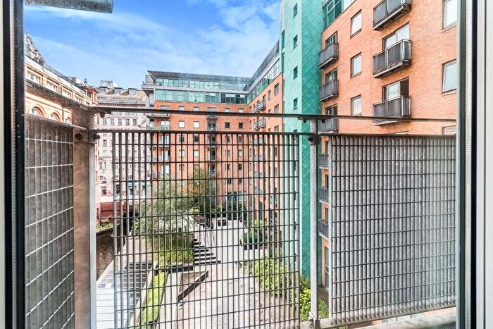 1 Bedroom Apartment To Rent In Whitworth Street West, Manchester, M1