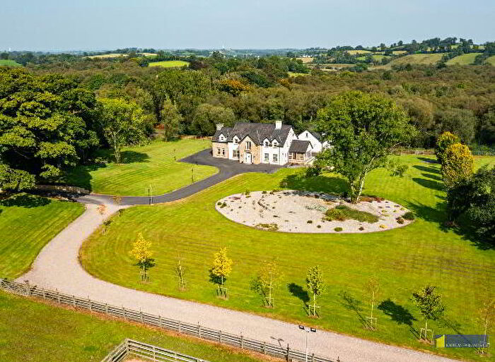 5 Bedroom Detached House For Sale In A Enniskillen Road, Ballinamallard, Enniskillen, BT94