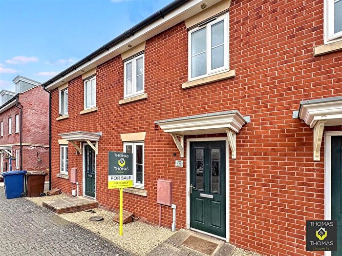 3 Bedroom Terraced House For Sale In Chestnut Road, Brockworth, GL3