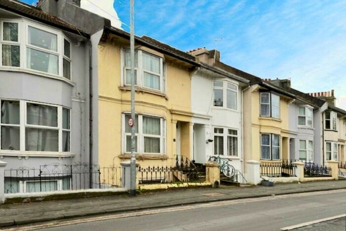 2 Bedroom Flat To Rent In Upper Lewes Road, Brighton, East Sussex, BN2