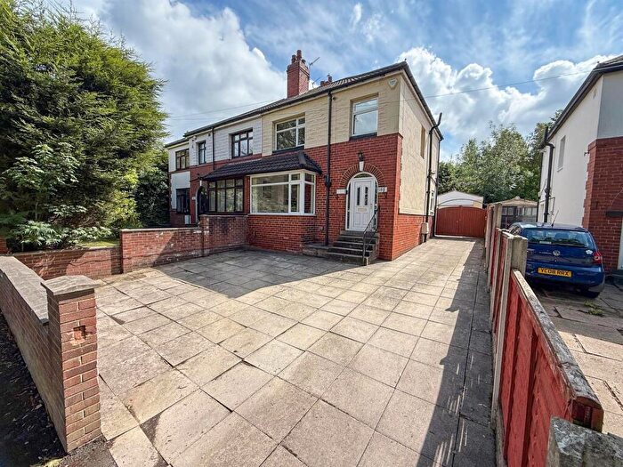 3 Bedroom Semi-Detached House For Sale In Scott Hall Road, Chapel Allerton, Leeds, West Yorkshire., LS7