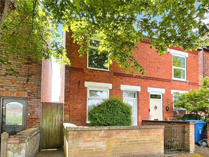 2 Bedroom Semi-detached House To Rent In Bennerley Avenue, Ilkeston, Derbyshire, DE7