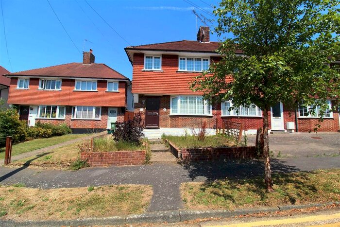 3 Bedroom Semi-Detached House To Rent In Avon Close, Sutton, SM1