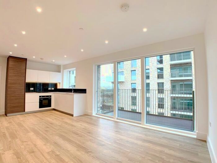 1 Bedroom Flat To Rent In Flat, Larkin House, Kidbrooke Park Road, London, SE3