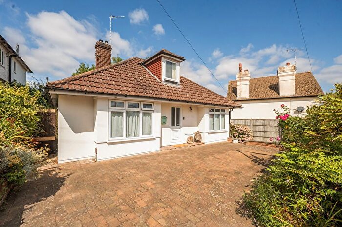 3 Bedroom Detached House For Sale In Goldsmid Road, Tonbridge, TN9