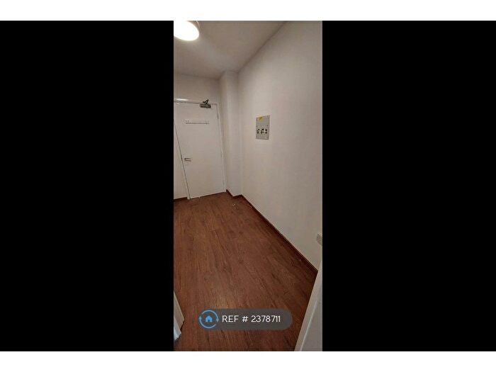 Studio To Rent In Trinity Road, Bootle, L20