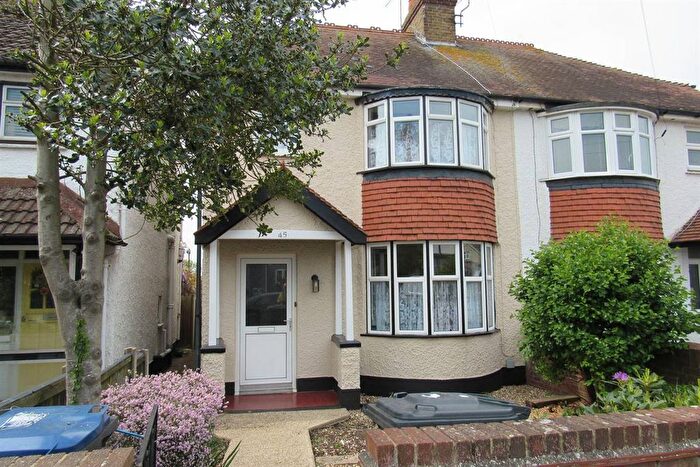 3 Bedroom Semi-Detached House For Sale In Ivanhoe Road, Herne Bay, CT6