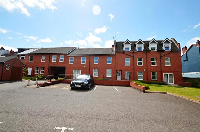 2 Bedroom Flat To Rent In Heeley Road, Birmingham, B29