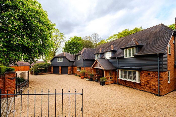 5 Bedroom Detached House For Sale In The Chestnuts, Hollyhill Road, Shenstone, WS14