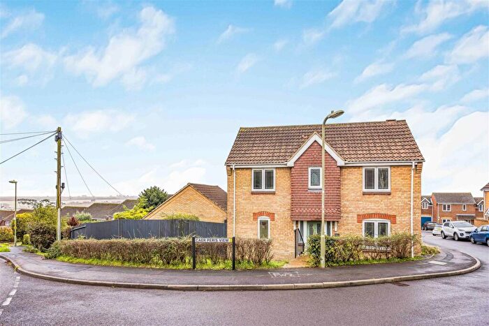 3 Bedroom Detached House For Sale In Caer Peris View, Portchester, Fareham, PO16