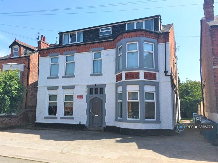 2 Bedroom Flat To Rent In Elm Tree, West Bridgford, NG2