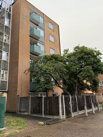 2 Bedroom Flat To Rent In Anvil House, Fore Street, London, N9
