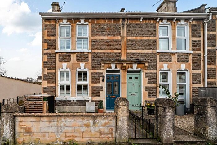 3 Bedroom End Of Terrace House For Sale In Ivy Avenue, Bath, BA2