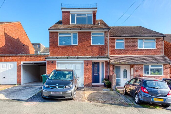 3 Bedroom House To Rent In Harrington Place, Brighton, BN1