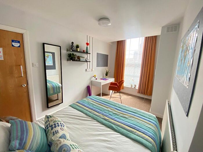 7 Bedroom Flat To Rent In Mount Pleasant, Liverpool, Merseyside, L3