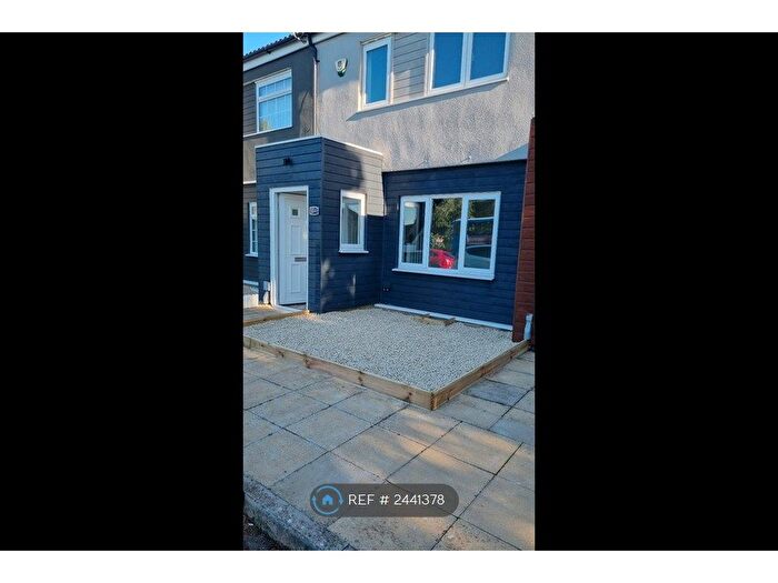 2 Bedroom Terraced House To Rent In Hareclive Road, Bristol, BS13