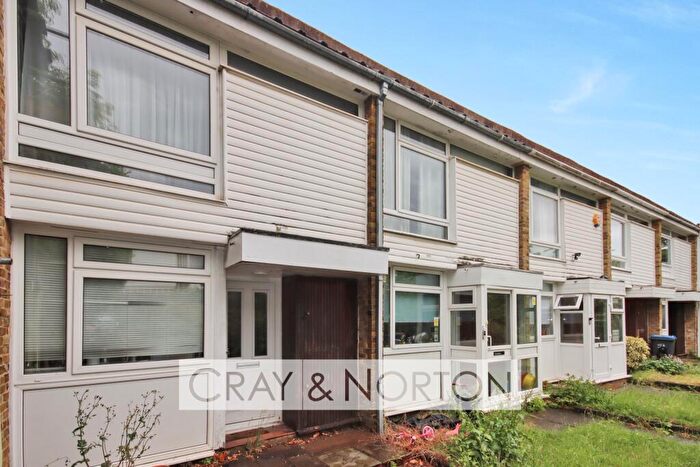 2 Bedroom Terraced House For Sale In Alpine Close, Park Hill, CR0