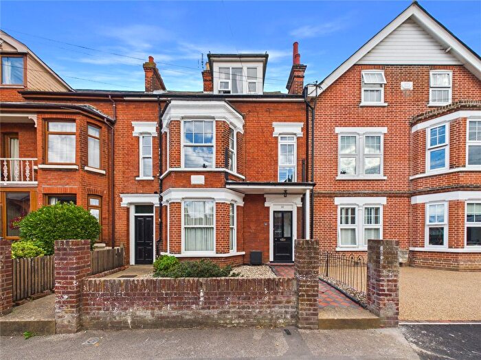 7 Bedroom Terraced House For Sale In Quilter Road, Felixstowe, Suffolk, IP11