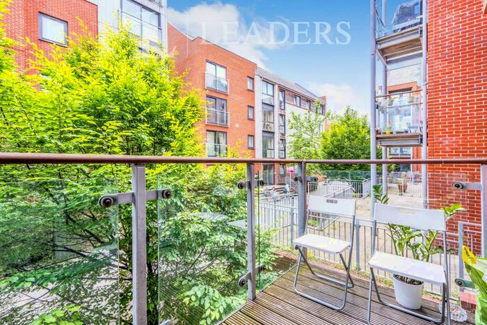 2 Bedroom Apartment To Rent In Kimber House, High Street, Southampton, SO14