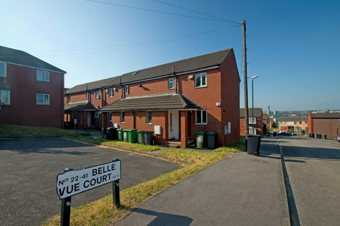 1 Bedroom Flat To Rent In Belle Vue Court, Leeds, West Yorkshire, Uk, LS3