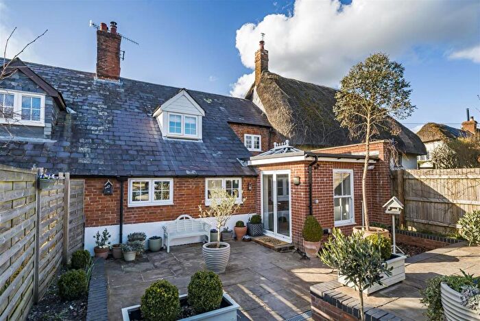 2 Bedroom Terraced House For Sale In High Street, Netheravon, SP4