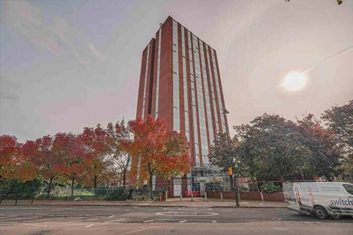 1 Bedroom Apartment For Sale In High Road, Tottenham, London, Haringey, N17