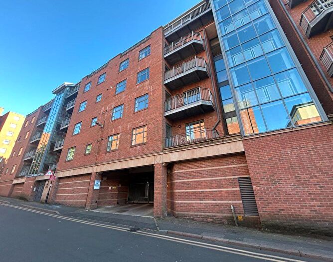 2 Bedroom Apartment For Sale In Apartment The Needleworks, - Albion Street, Leicester, LE1