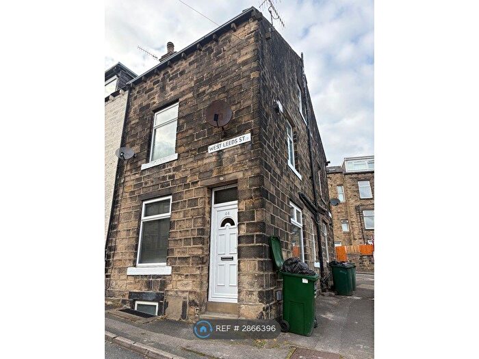 2 Bedroom End Terrace House To Rent In West Leeds St, Keighley, BD21