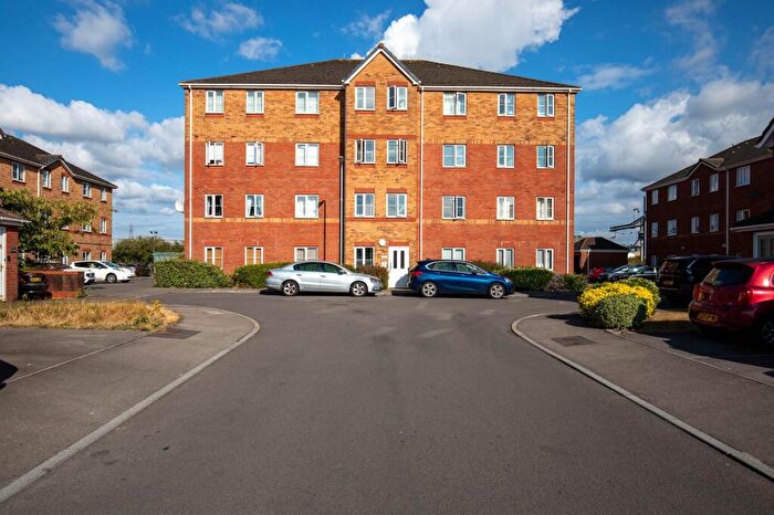 2 Bedroom Flat For Sale In Cwrt Coles, Cardiff, CF24