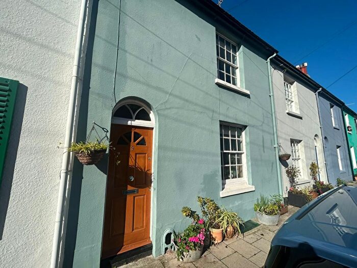 2 Bedroom Terraced House To Rent In Kemp Street, Brighton, BN1