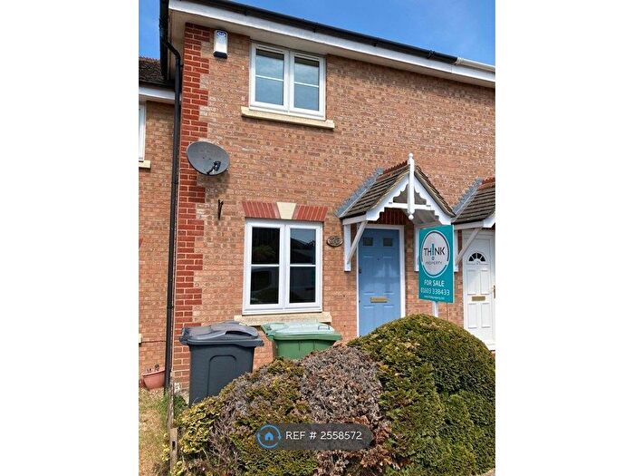 2 Bedroom Terraced House To Rent In Pond Road, Norwich, NR10