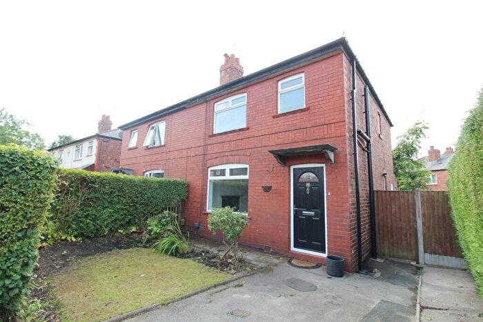 3 Bedroom Semi-Detached House To Rent In Windsor Grove, Romiley, Stockport, SK6