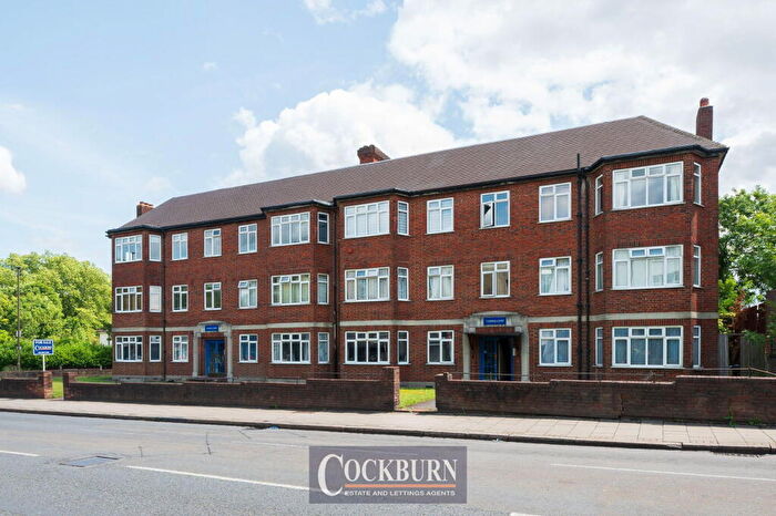 2 Bedroom Flat For Sale In Court Road, Mottingham, SE9