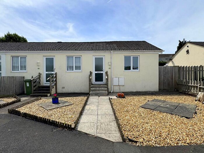 2 Bedroom Bungalow For Sale In Karen Close, Bideford, EX39