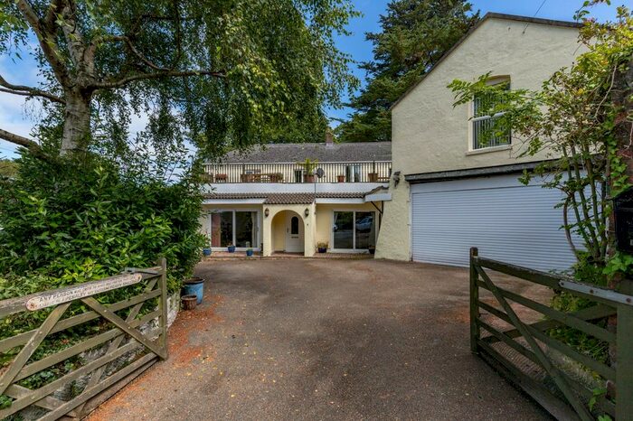 5 Bedroom Town House For Sale In Vane Hill Road, Torquay, TQ1